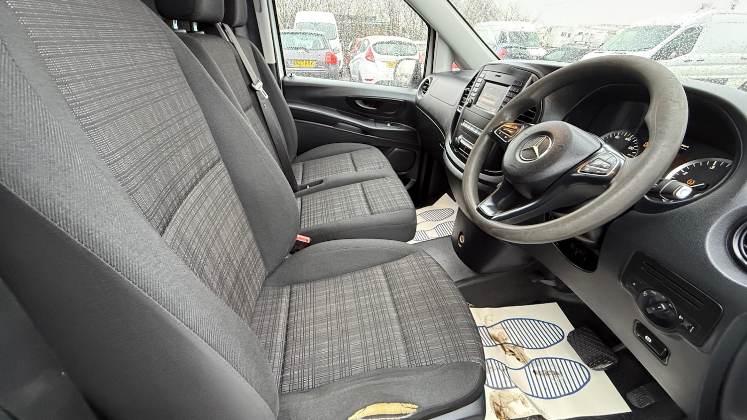 Used Mercedes-Benz Vito 2016 for sale - 77461236: Photo 9