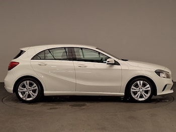 Used Mercedes-Benz A-Class 2016 for sale - 77070217: Photo