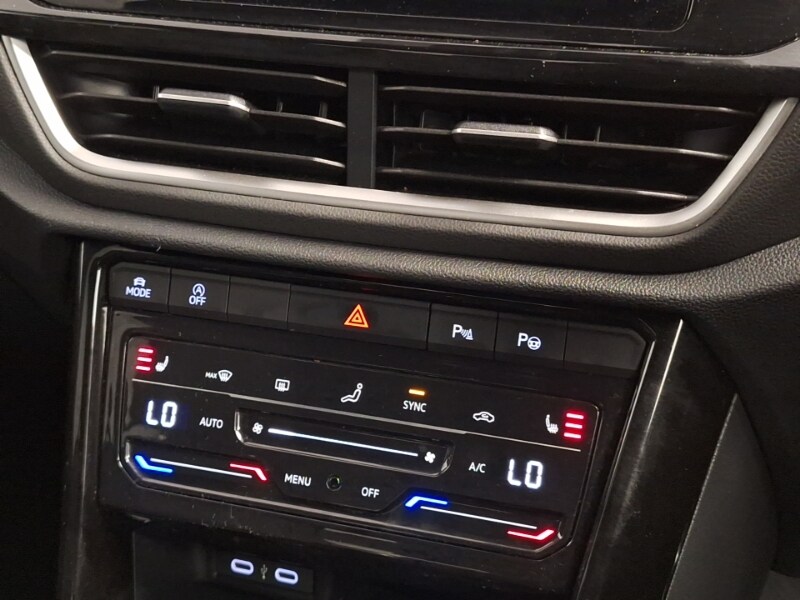 Used Volkswagen T-Roc 2025 for sale - 77889475: Photo 16