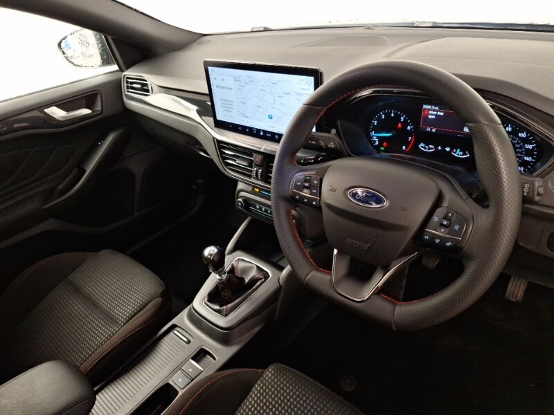 Used Ford Focus 2023 for sale - 78013477: Photo 11