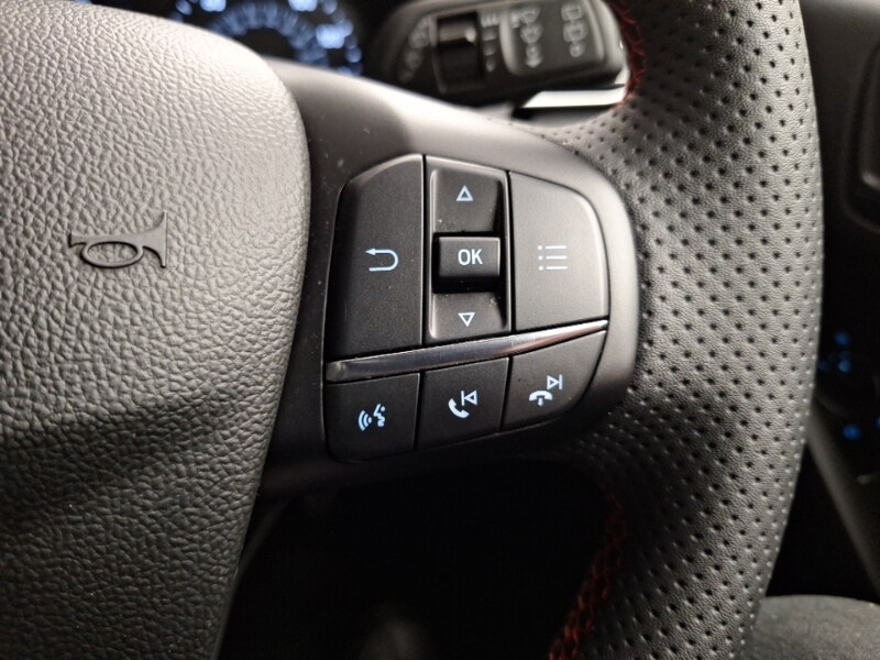 Used Ford Focus 2023 for sale - 78013477: Photo 18