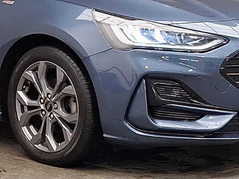 Used Ford Focus 2023 for sale - 78013477: Photo 9