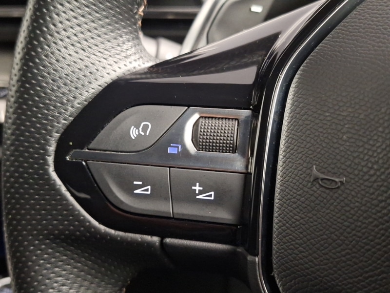 Used Peugeot 3008 2022 for sale - 77265252: Photo 16