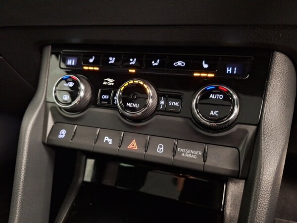 Used Skoda Karoq 2024 for sale - 76053987: Photo 14