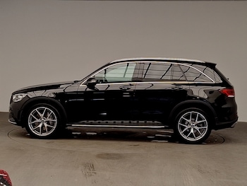 Used Mercedes-Benz GLC 2022 for sale - 75946403: Photo