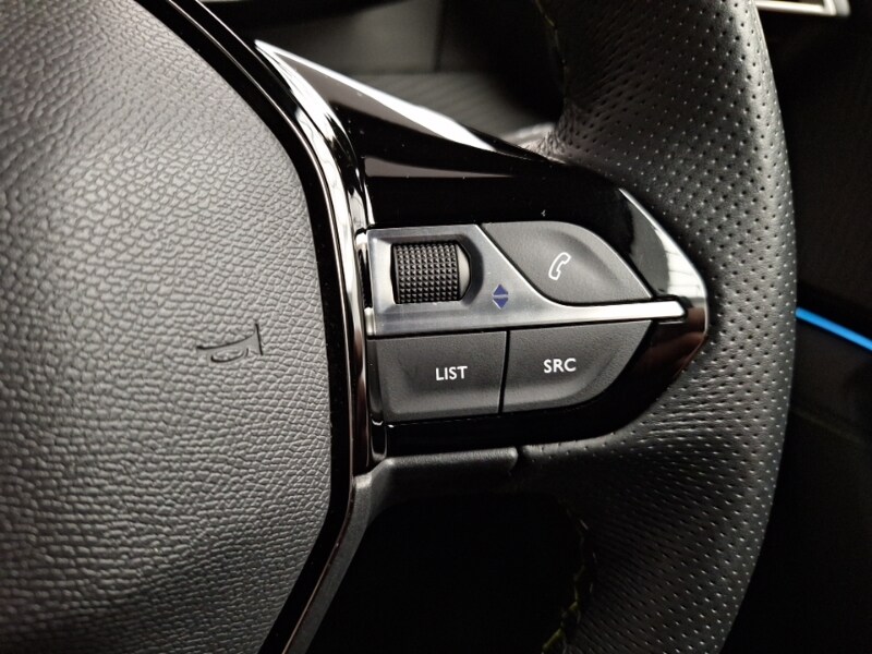 Used Peugeot 2008 2022 for sale - 77433796: Photo 18