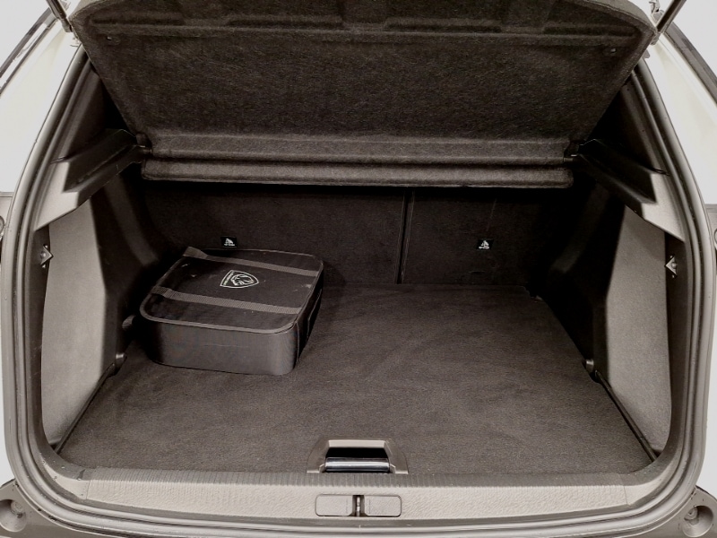 Used Peugeot 2008 2022 for sale - 77433796: Photo 8