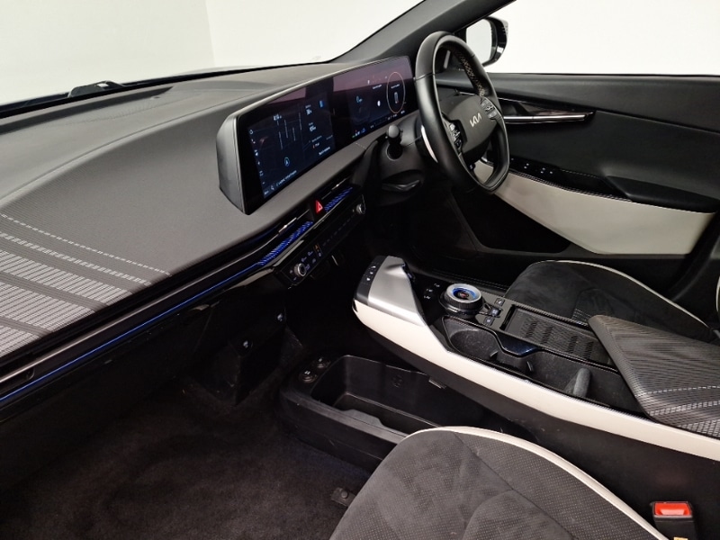 Used Kia EV6 2022 for sale - 76763768: Photo 5