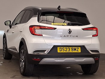 Used Renault Captur 2023 for sale - 79025510: Photo