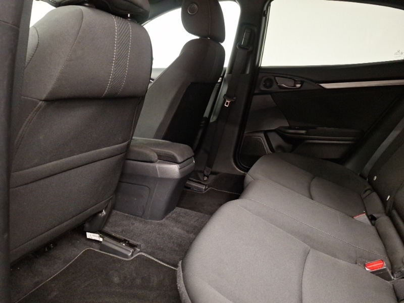 Used Honda Civic 2018 for sale - 77933574: Photo 6