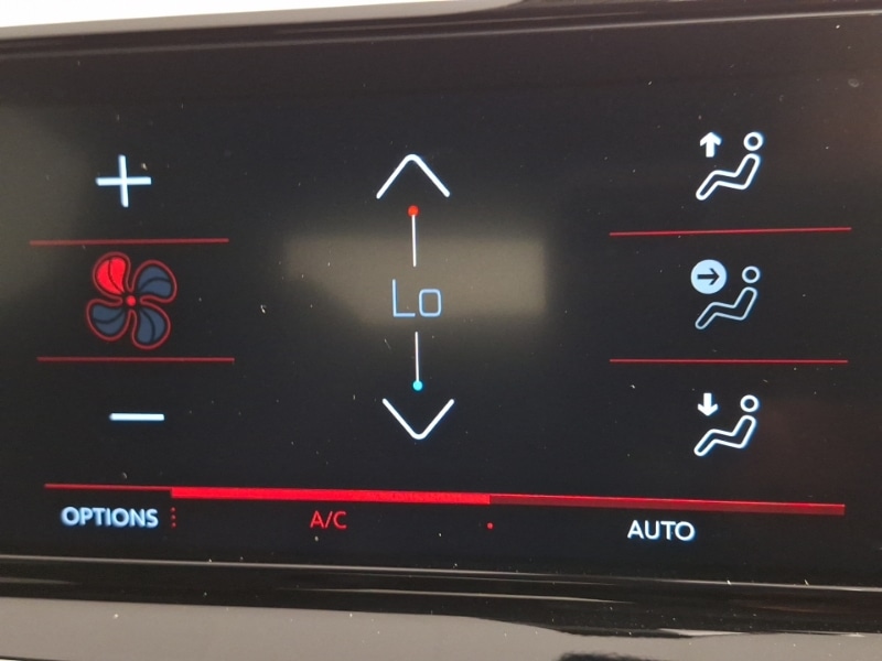 Used Peugeot 2008 2022 for sale - 76465196: Photo 13