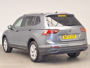 Used Volkswagen Tiguan Allspace 2024 for sale - 75001011: Photo