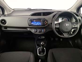 Used Toyota Yaris 2018 for sale - 75219339: Photo