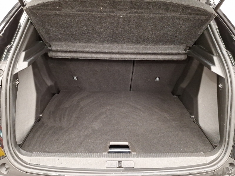 Used Peugeot 2008 2024 for sale - 77149949: Photo 8