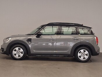 Used MINI Cooper 2017 for sale - 76108186: Photo