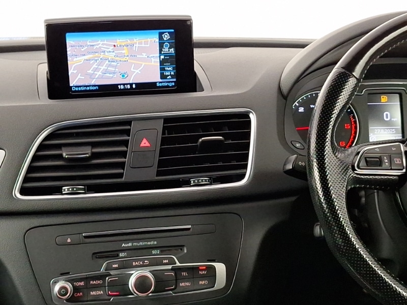 Used Audi Q3 2015 for sale - 76548670: Photo 10