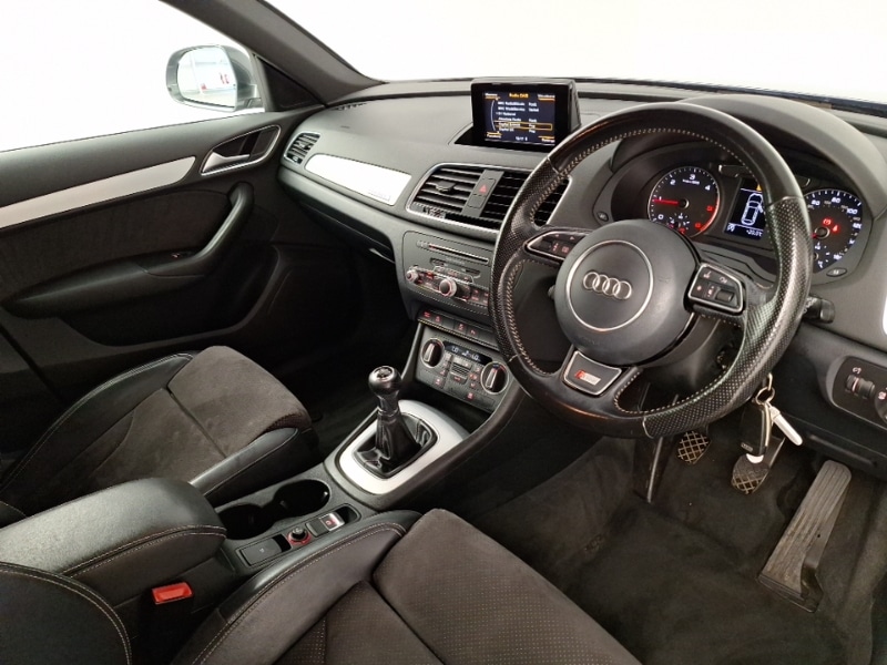 Used Audi Q3 2015 for sale - 76548670: Photo 11