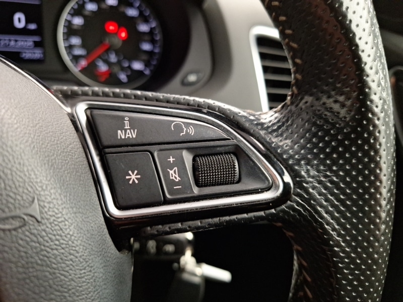 Used Audi Q3 2015 for sale - 76548670: Photo 17