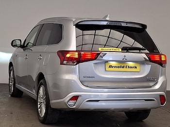 Used Mitsubishi Outlander 2018 for sale - 79387141: Photo