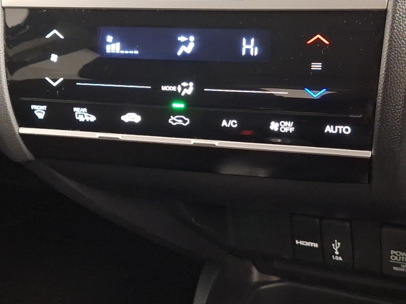 Used Honda Jazz 2018 for sale - 77596525: Photo 15