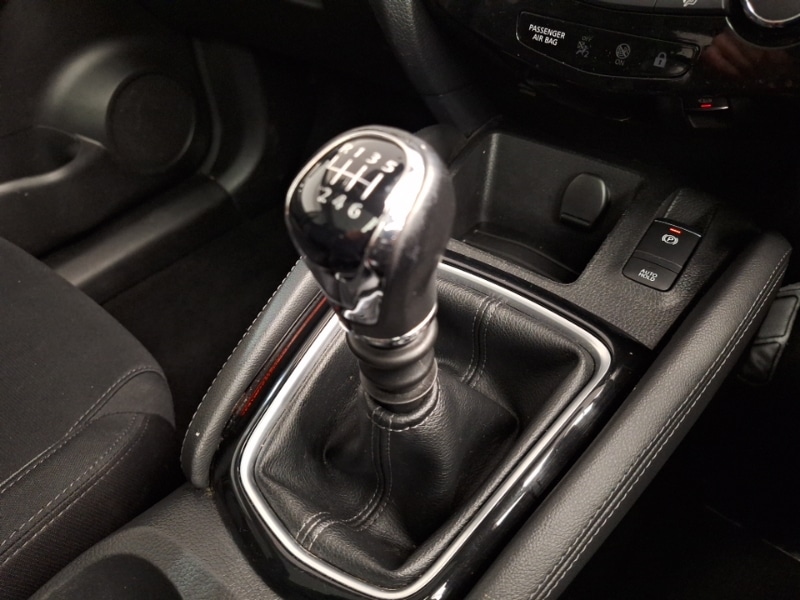 Used Nissan Qashqai 2018 for sale - 76800021: Photo 15