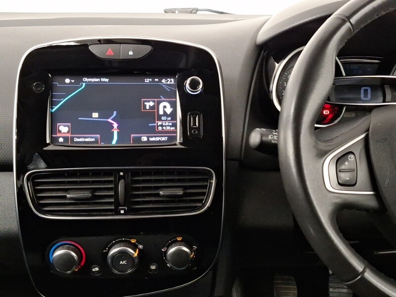 Used Renault Clio 2017 for sale - 77907637: Photo 10