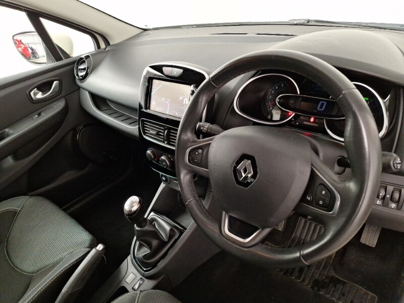Used Renault Clio 2017 for sale - 77907637: Photo 11