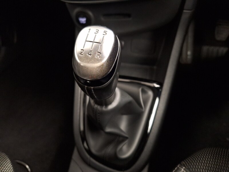 Used Renault Clio 2017 for sale - 77907637: Photo 14