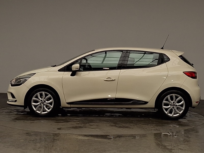 Used Renault Clio 2017 for sale - 77907637: Photo 4