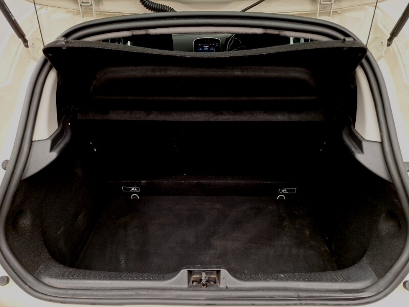 Used Renault Clio 2017 for sale - 77907637: Photo 8