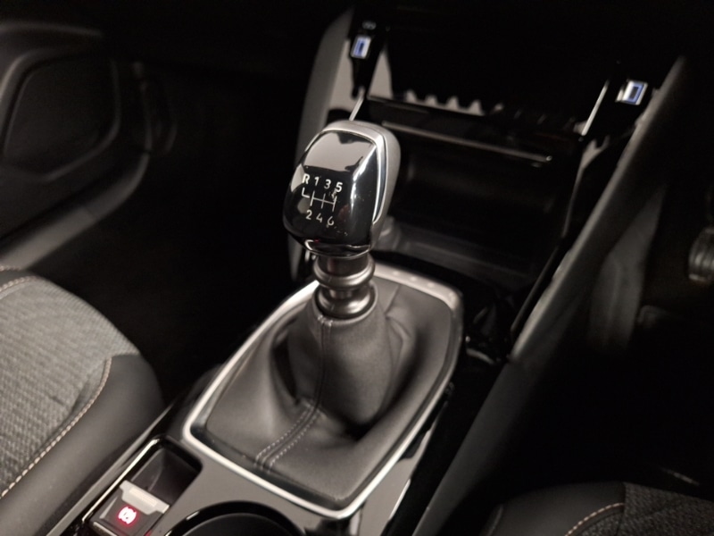 Used Peugeot 2008 2023 for sale - 76785579: Photo 15