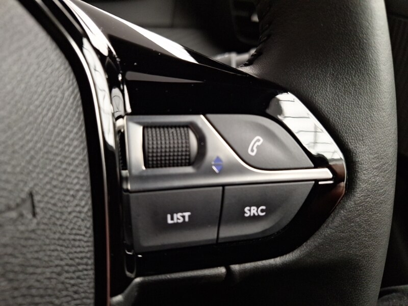 Used Peugeot 2008 2023 for sale - 76785579: Photo 17