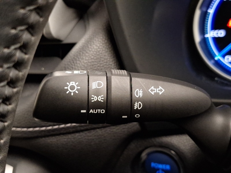 Used Toyota RAV4 2019 for sale - 76418965: Photo 18