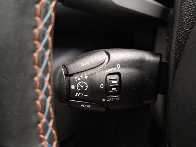 Used Peugeot 308 2019 for sale - 76920302: Photo 18