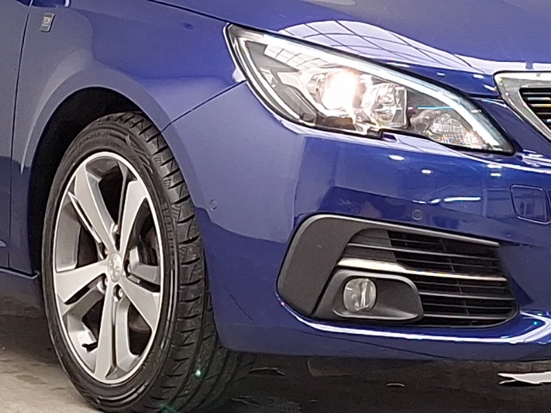 Used Peugeot 308 2019 for sale - 76920302: Photo 9