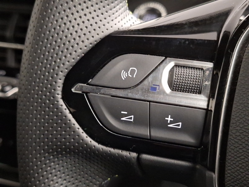 Used Peugeot 2008 2022 for sale - 77265236: Photo 16