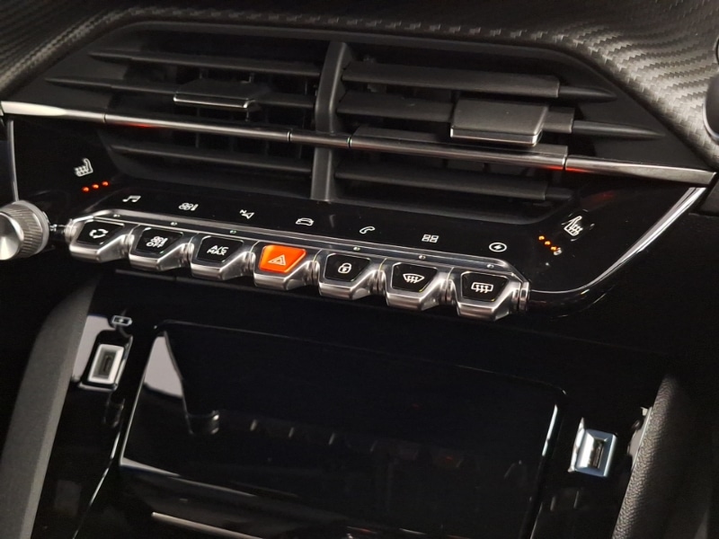 Used Peugeot 2008 2023 for sale - 77922218: Photo 16