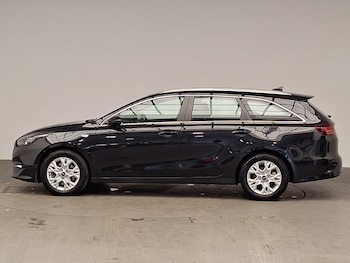 Used Kia Ceed 2023 for sale - 75808071: Photo