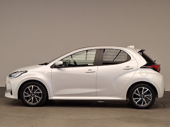 Used Toyota Yaris 2023 for sale - 78274632: Photo