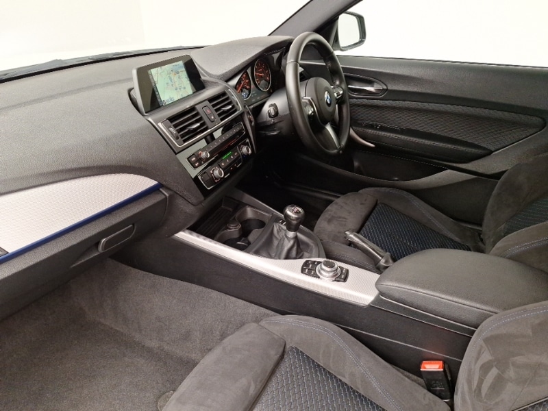 Used BMW 2 Series 2017 for sale - 77070208: Photo 5