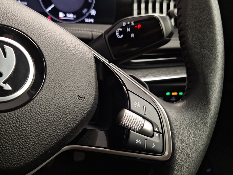 Used Skoda Superb 2024 for sale - 77947849: Photo 19