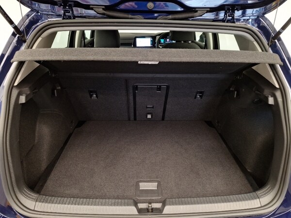 Used Volkswagen Golf 2024 for sale - 75591600: Photo 8