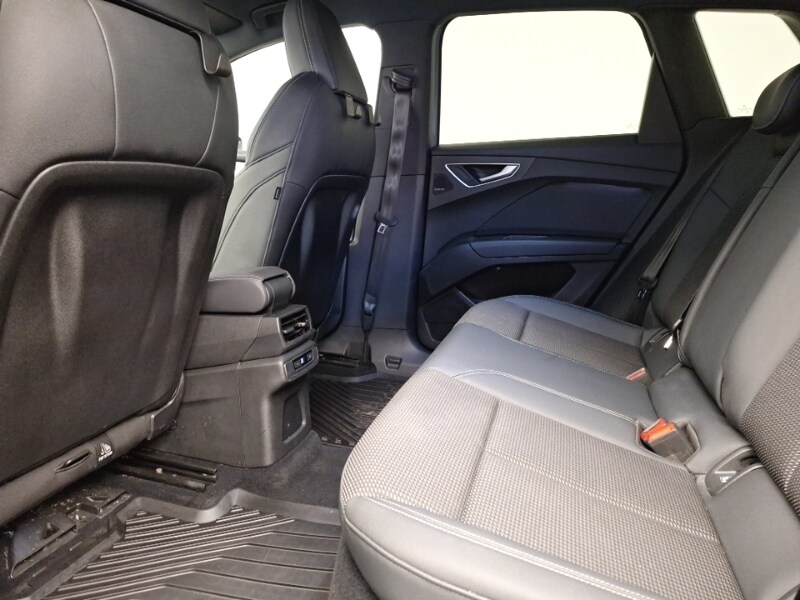 Used Audi Q4 e-tron 2022 for sale - 77761195: Photo 6