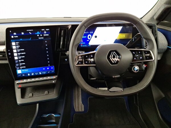 Used Renault Scenic E-Tech 2024 for sale - 76078520: Photo 7