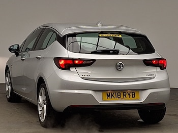 Used Vauxhall Astra 2018 for sale - 77491437: Photo