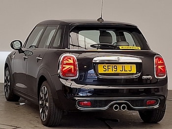 Used MINI Hatch 2019 for sale - 75612659: Photo