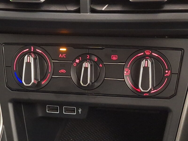 Used Volkswagen Polo 2019 for sale - 76543474: Photo 14