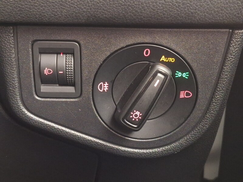 Used Volkswagen Polo 2019 for sale - 76543474: Photo 19