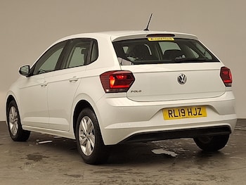 Used Volkswagen Polo 2019 for sale - 76543474: Photo