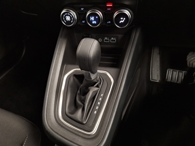 Used Renault Clio 2025 for sale - 77273120: Photo 15